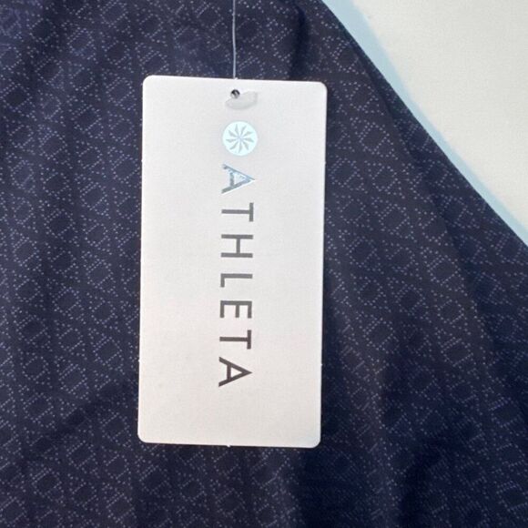 Athleta Momentum Seamless Short Sleeve Tee M Indigo Diamond Pattern Lightweight - Picture 6 of 6